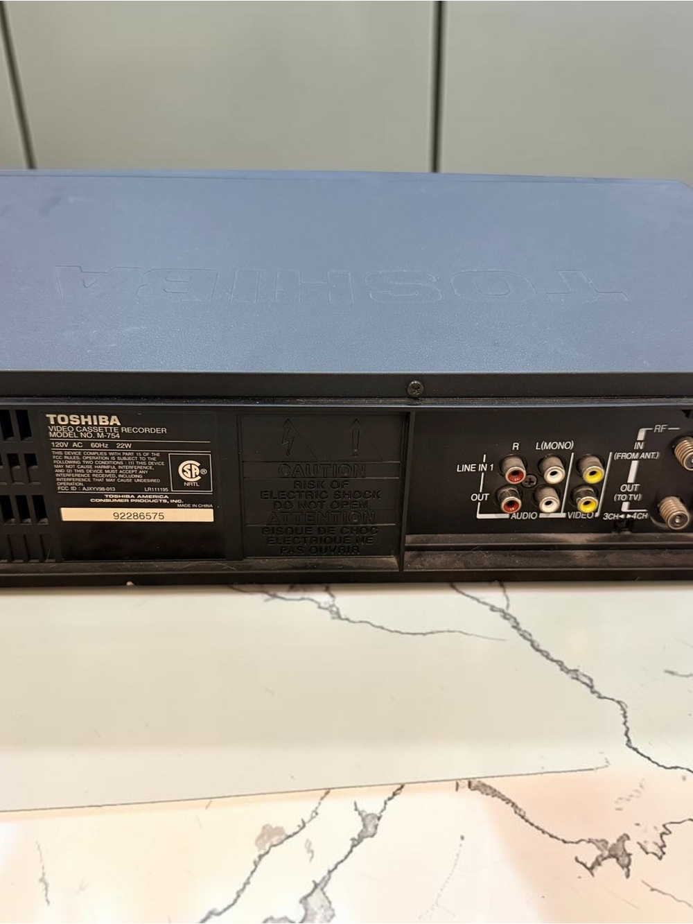Toshiba M-754 VCR VHS Player Recorder 6 Head Pro Drum With Remote & Manual - Picture 3 of 5